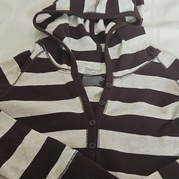 Gap Kids Hoodie Long Sleeves Sweater With Kangaroo Pockets Size 8 Brown/ Cream - Picture 12 of 16